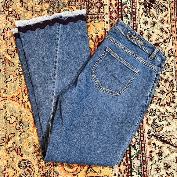 See By Chloe Flared Boho Jeans - Picture 5 of 16